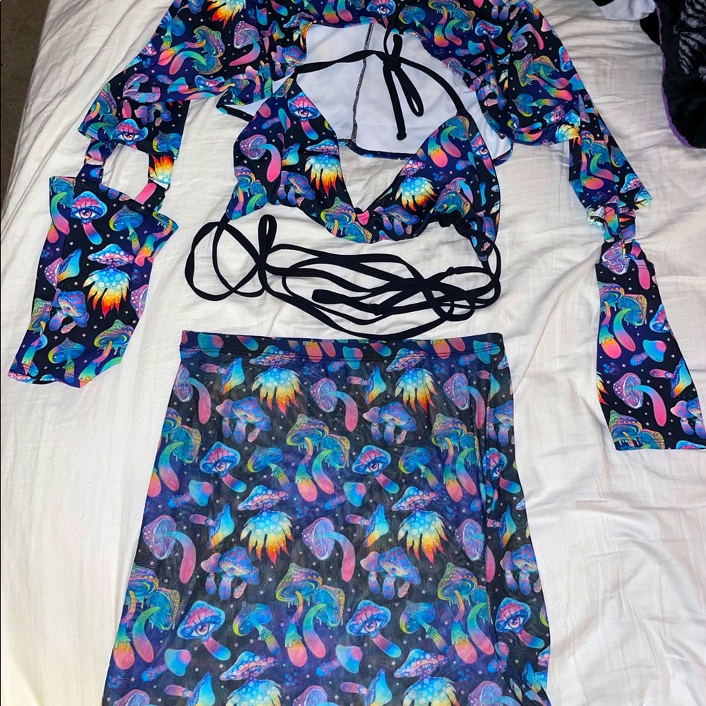 Freedom Rave Wear Mystic Mushroom, skirt set